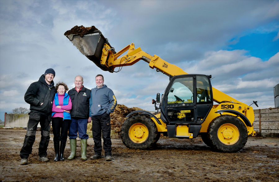 Finding JCB 系列：使用20年的JCB伸縮臂叉裝車(chē)