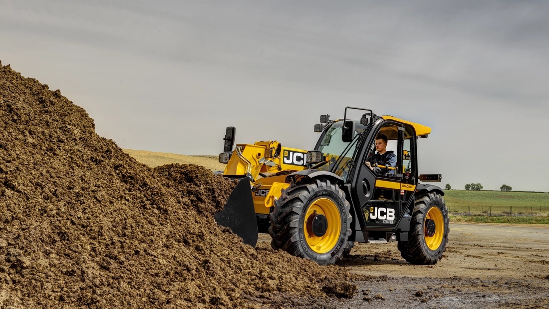 JCB發(fā)布全新緊湊型伸縮臂叉裝車(chē)526-60和530-60